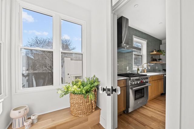 55 RESERVOIR AVE, Jc, Heights, NJ 07307
