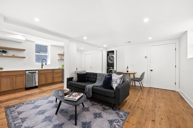 55 RESERVOIR AVE, Jc, Heights, NJ 07307