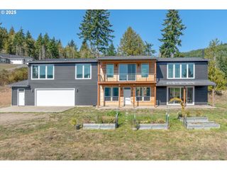 109 STEWART SPUR 1, Kelso, WA 98626