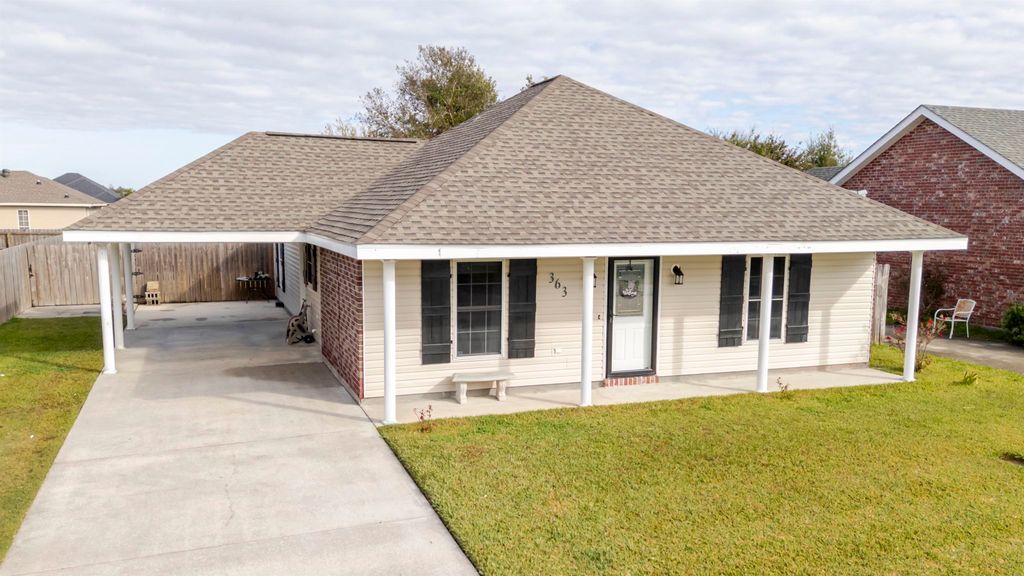 363 L Kirth Drive, Houma, LA 70363