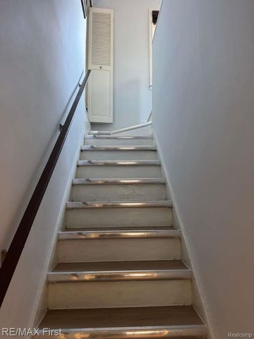 406 N Campbell Road, Royal Oak Charter Township, MI 48067