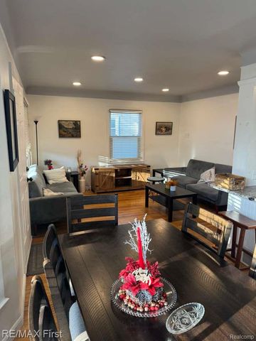 406 N Campbell Road, Royal Oak Charter Township, MI 48067