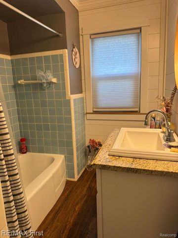 406 N Campbell Road, Royal Oak Charter Township, MI 48067