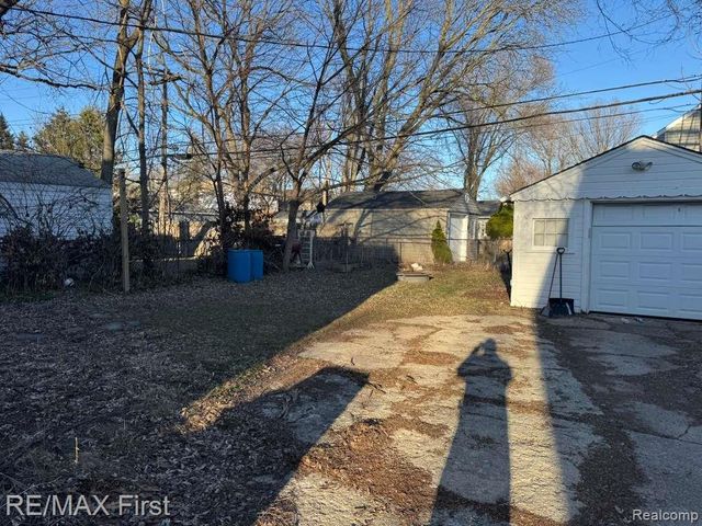 406 N Campbell Road, Royal Oak Charter Township, MI 48067