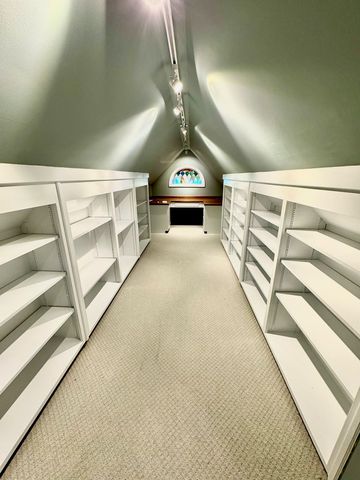 305 N College Street, Opp, AL 36467