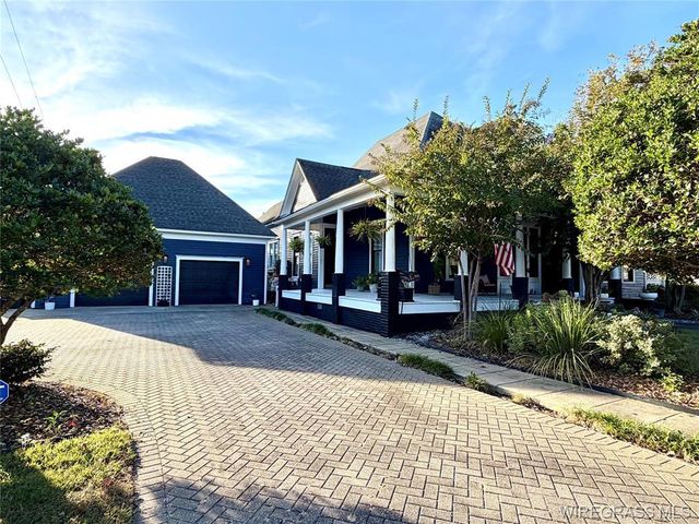 305 N College Street, Opp, AL 36467