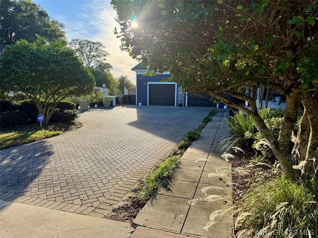 305 N College Street, Opp, AL 36467