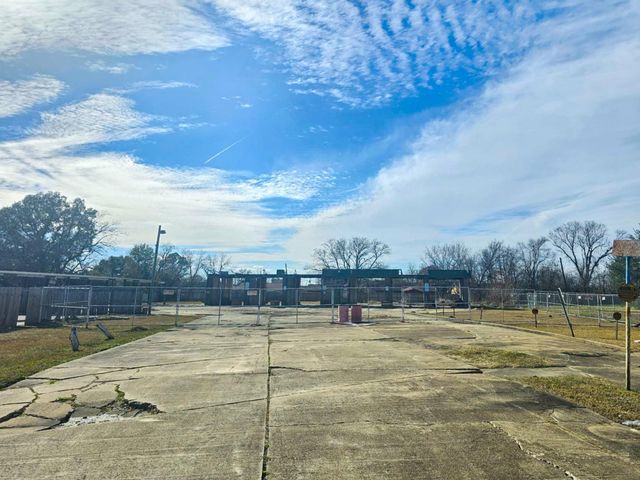 11408 Martin Luther King Jr Boulevard, Houston, TX 77048