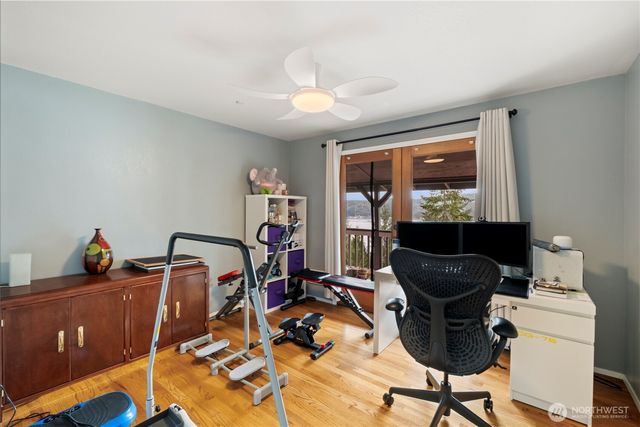 50 NE Alta Vista Drive, Belfair, WA 98528