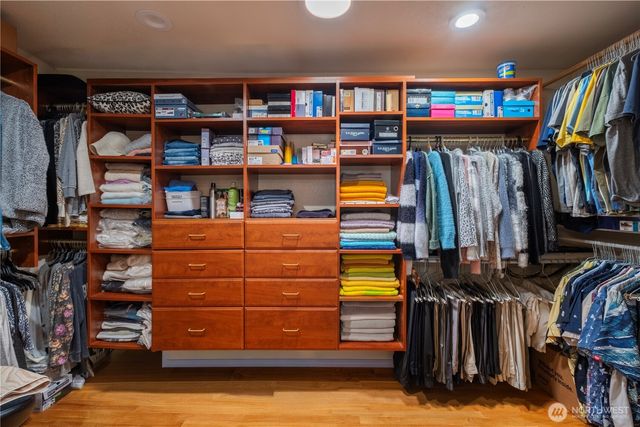 50 NE Alta Vista Drive, Belfair, WA 98528