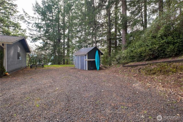 50 NE Alta Vista Drive, Belfair, WA 98528