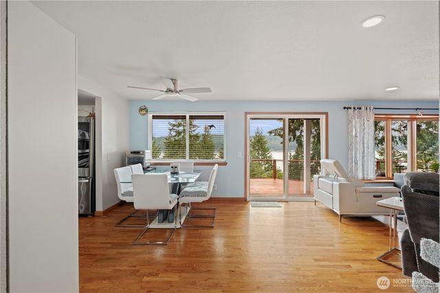 50 NE Alta Vista Drive, Belfair, WA 98528