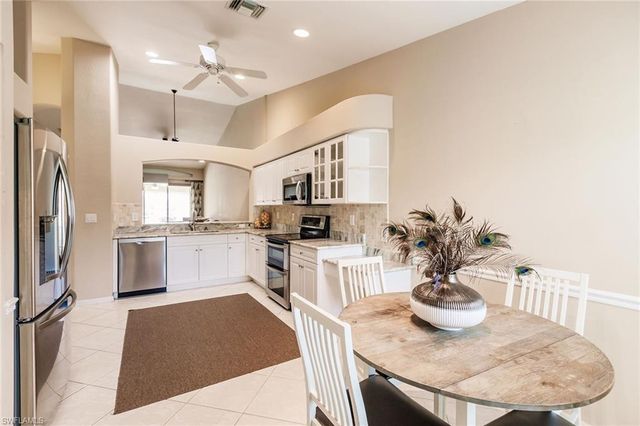 8440 Ibis Cove CIR # B260, Naples, FL 34119