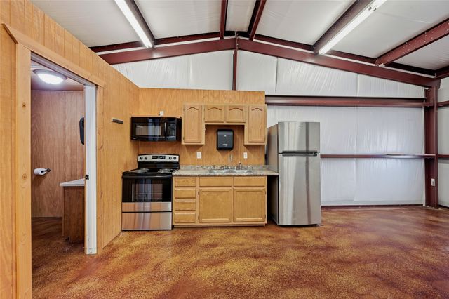 121 Fm 1753, Denison, TX 75021