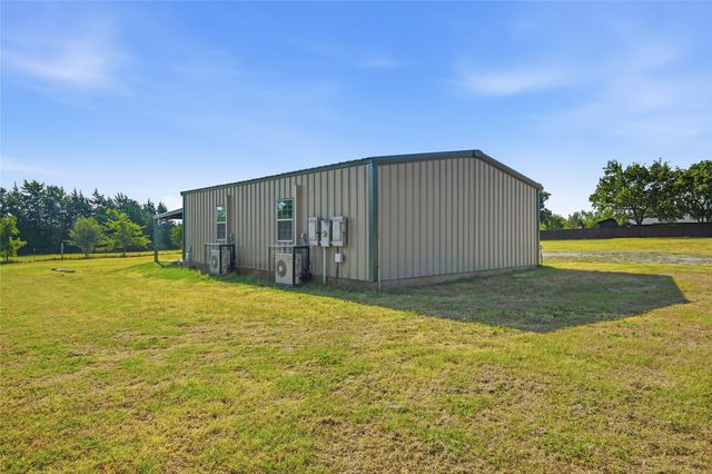 121 Fm 1753, Denison, TX 75021