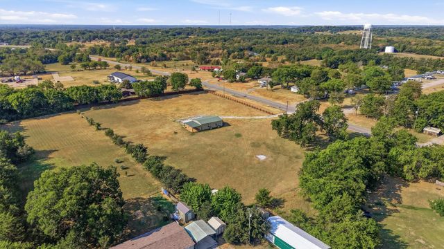 121 Fm 1753, Denison, TX 75021