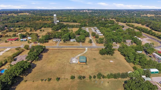121 Fm 1753, Denison, TX 75021