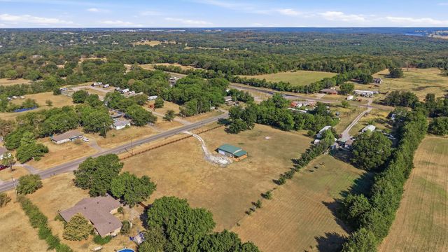 121 Fm 1753, Denison, TX 75021