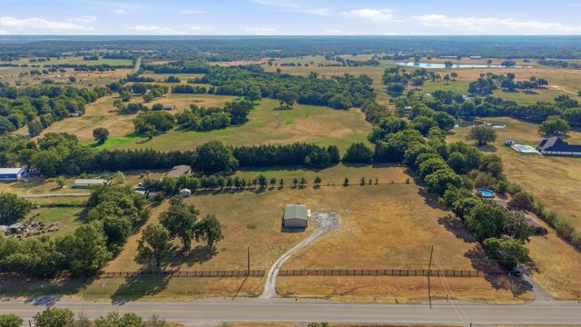 121 Fm 1753, Denison, TX 75021