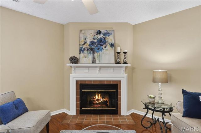 9185 Wrenwood Lane, Brentwood, MO 63144