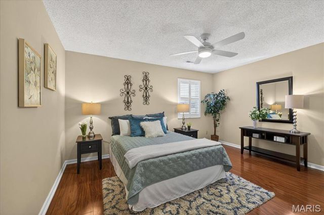 9185 Wrenwood Lane, Brentwood, MO 63144