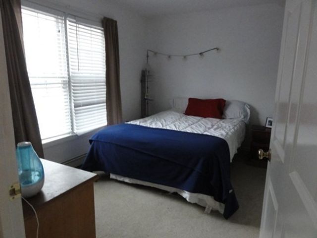 255 Boston Ave 4, Medford, MA 02155