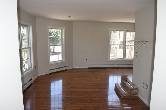 255 Boston Ave 4, Medford, MA 02155