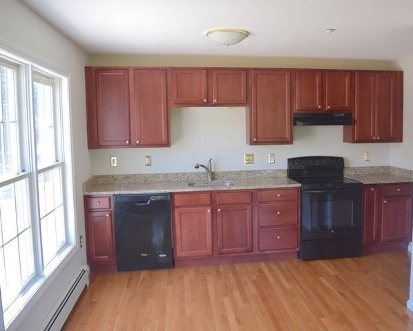 255 Boston Ave 4, Medford, MA 02155