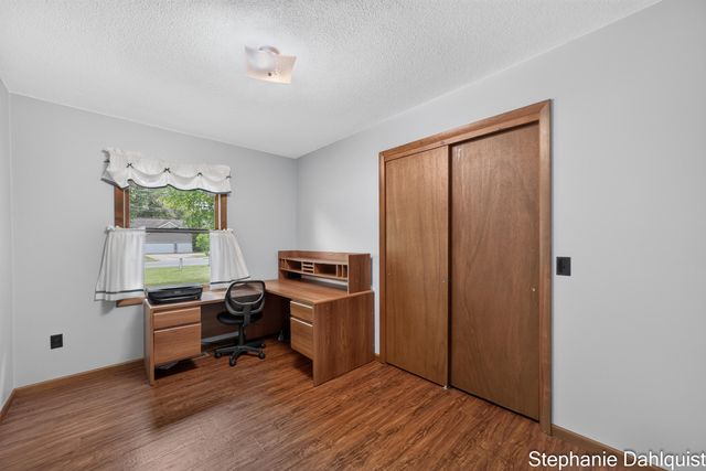 1646 W Giles Road, Muskegon, MI 49445