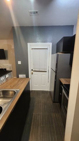 4101 Esters Road 111, Irving, TX 75038