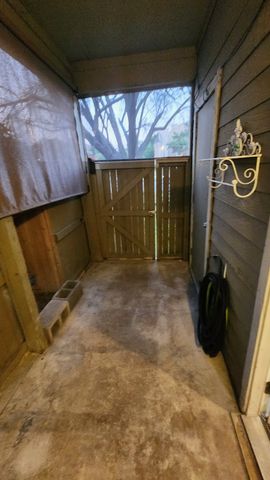 4101 Esters Road 111, Irving, TX 75038