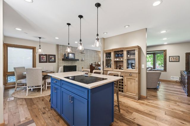 4717 Glenwood Avenue, Golden Valley, MN 55422