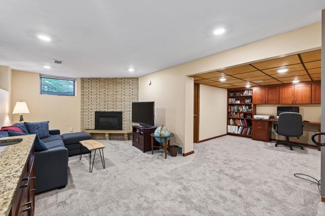 4717 Glenwood Avenue, Golden Valley, MN 55422