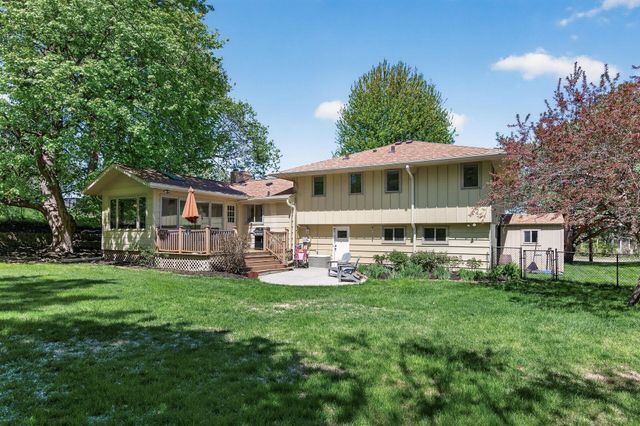 4717 Glenwood Avenue, Golden Valley, MN 55422