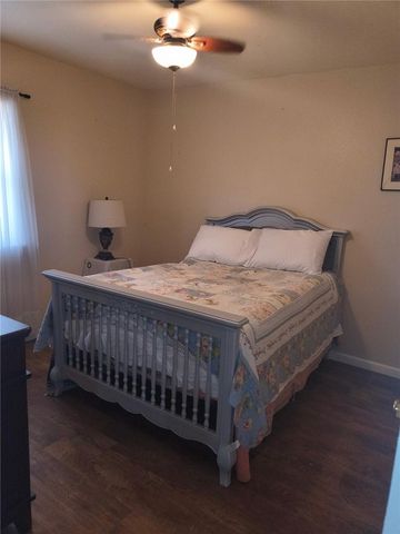 168 Sunset Dr, Ingleside On The Bay, TX 78362