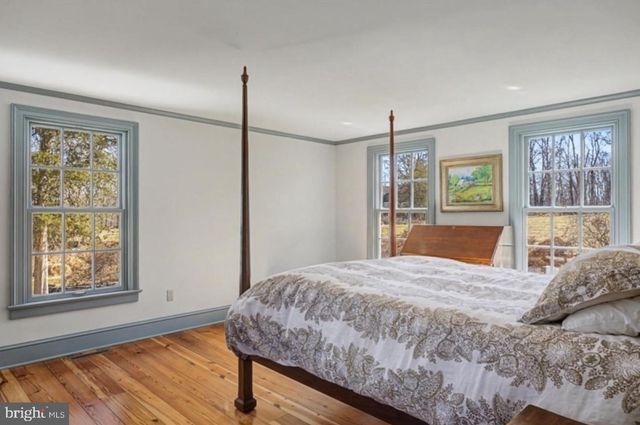 56 STRIMPLES MILL RD, Stockton, NJ 08559