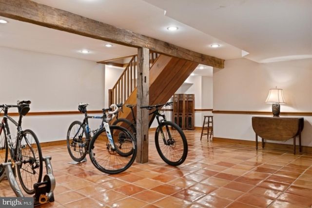 56 STRIMPLES MILL RD, Stockton, NJ 08559