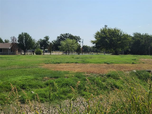 3020 Claibourne Boulevard, Dallas, TX 75212