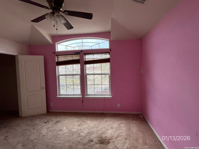 4930 Spyglass Vw, San Antonio, TX 78247