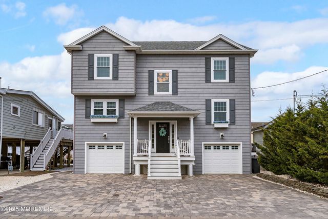 56 Nancy Drive, Beach Haven West, NJ 08050