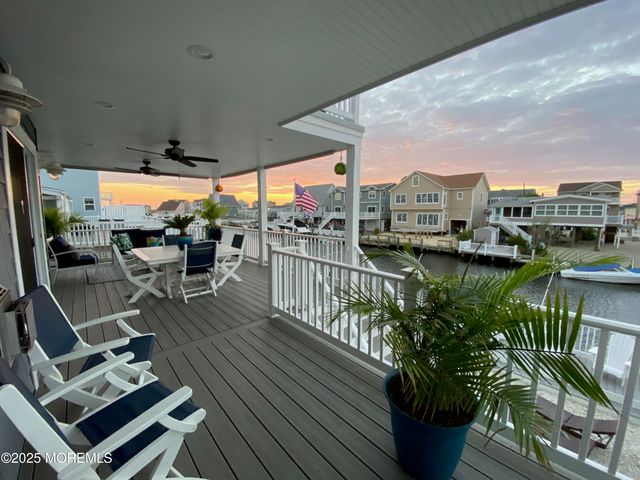 56 Nancy Drive, Beach Haven West, NJ 08050