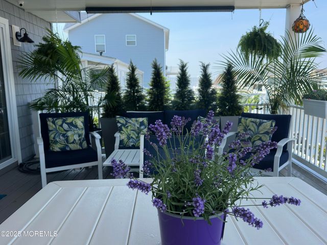 56 Nancy Drive, Beach Haven West, NJ 08050