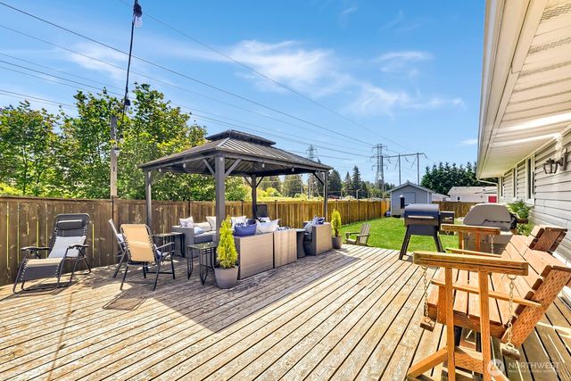 8630 19th Street SE, Lake Stevens, WA 98258