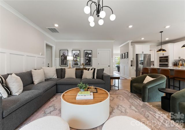 11117 Lochmere Road, Charlotte, NC 28278