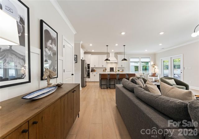 11117 Lochmere Road, Charlotte, NC 28278