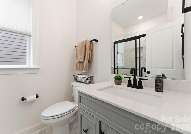 11117 Lochmere Road, Charlotte, NC 28278