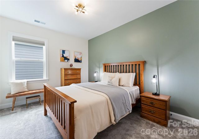 11117 Lochmere Road, Charlotte, NC 28278