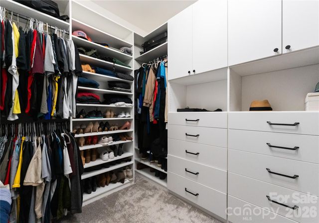 11117 Lochmere Road, Charlotte, NC 28278