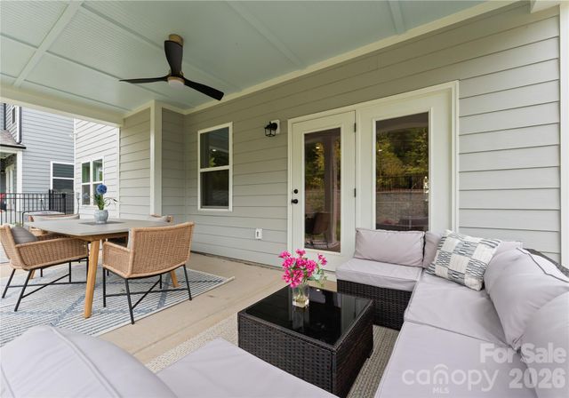 11117 Lochmere Road, Charlotte, NC 28278