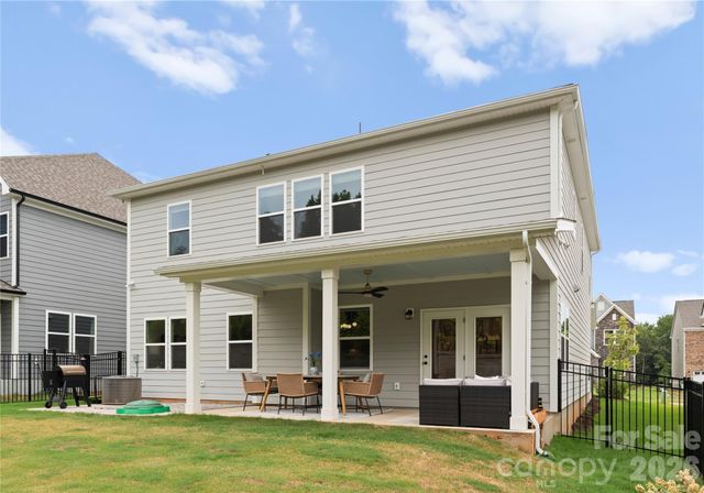 11117 Lochmere Road, Charlotte, NC 28278